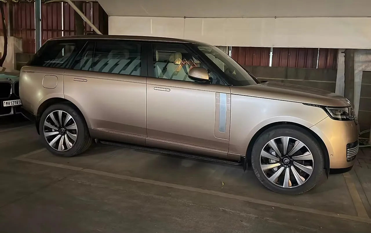 2026 Land Rover Range Rover HSE 3.0 Diesel 1