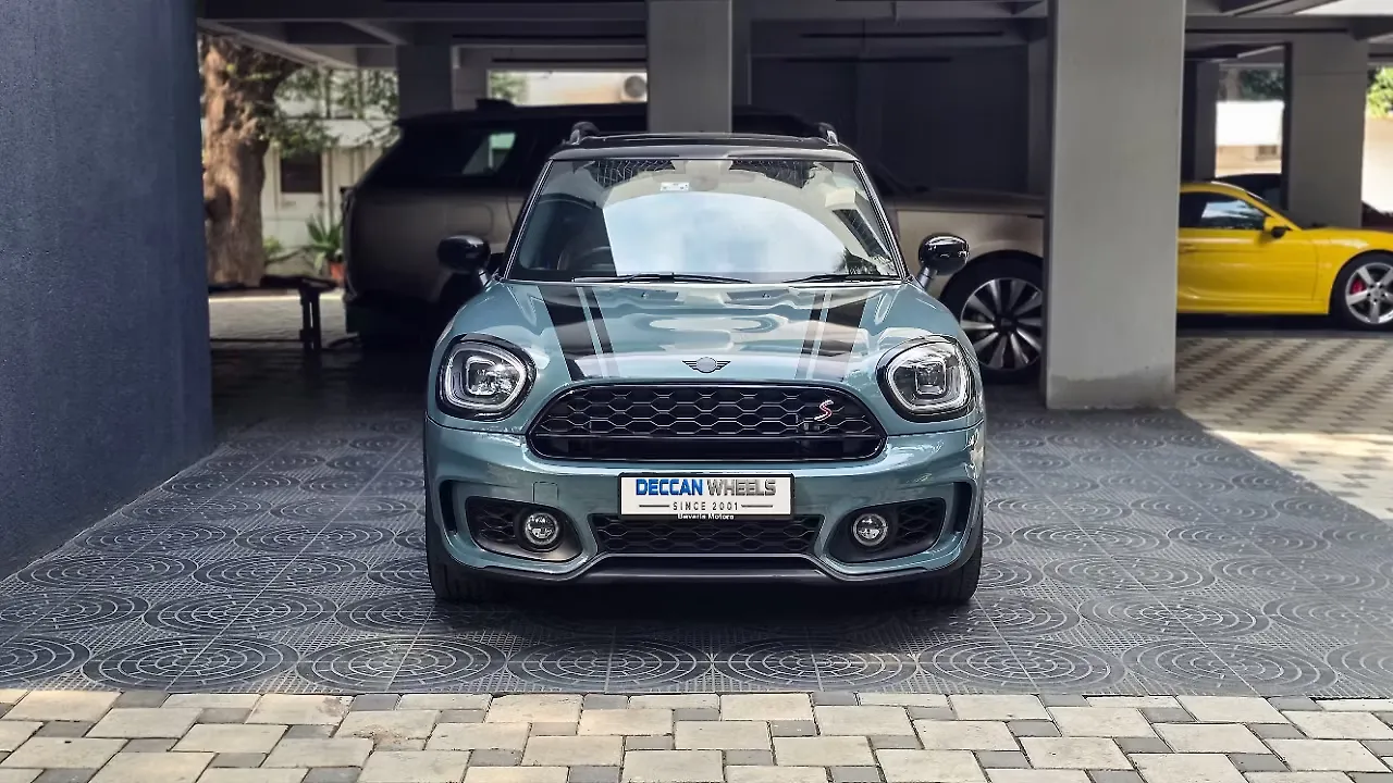 2024 मिनी कंट्रीमैन कूपर S JCW इंस्पायर्ड 1