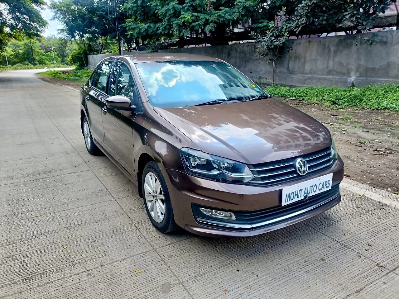 2017 Volkswagen Vento Highline Plus 1.5 (D) 16 Alloy 1