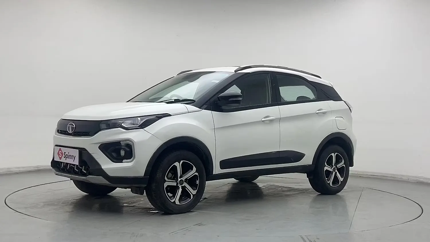 2022 Tata Nexon XZA Plus (O) 1