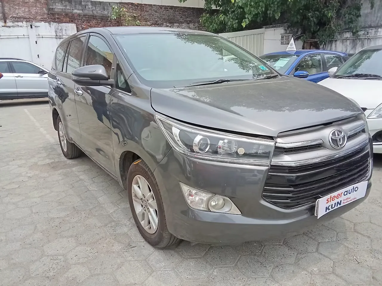 2018 Toyota Innova Crysta 2.4 V Diesel 1