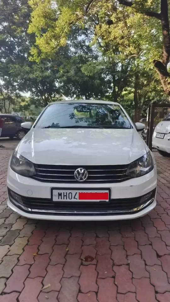 2016 Volkswagen Vento Highline Diesel AT [2015-2016] 1