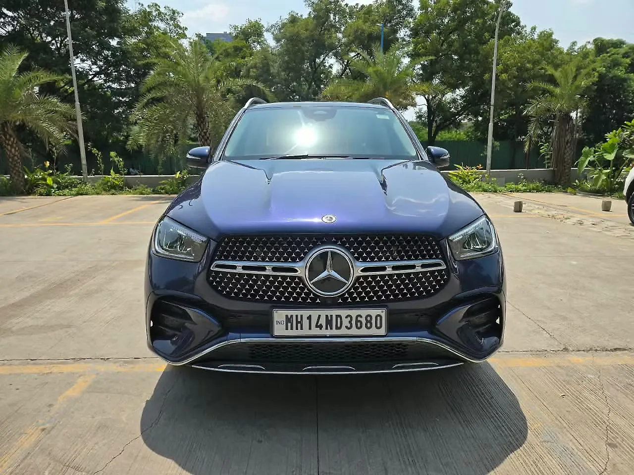 2025 Mercedes-Benz GLE AMG Line Mild Hybrid (Electric + Diesel) 2.0L Turbo Automatic AMG Line 1