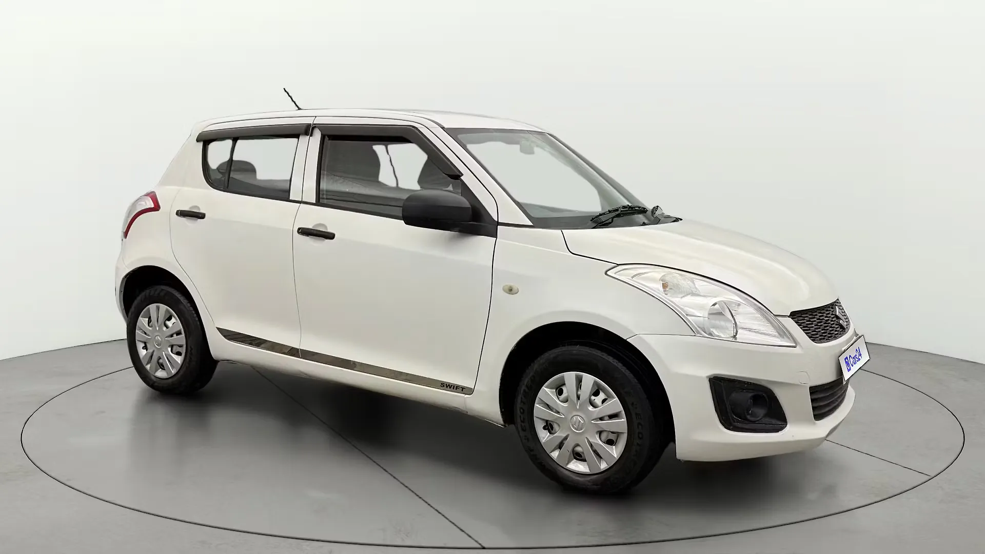 2017 Maruti Suzuki Swift LDi ABS 1