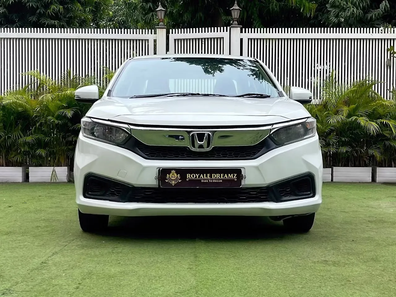 2020 Honda Amaze 1.2 E MT Petrol [2018-2020] 1
