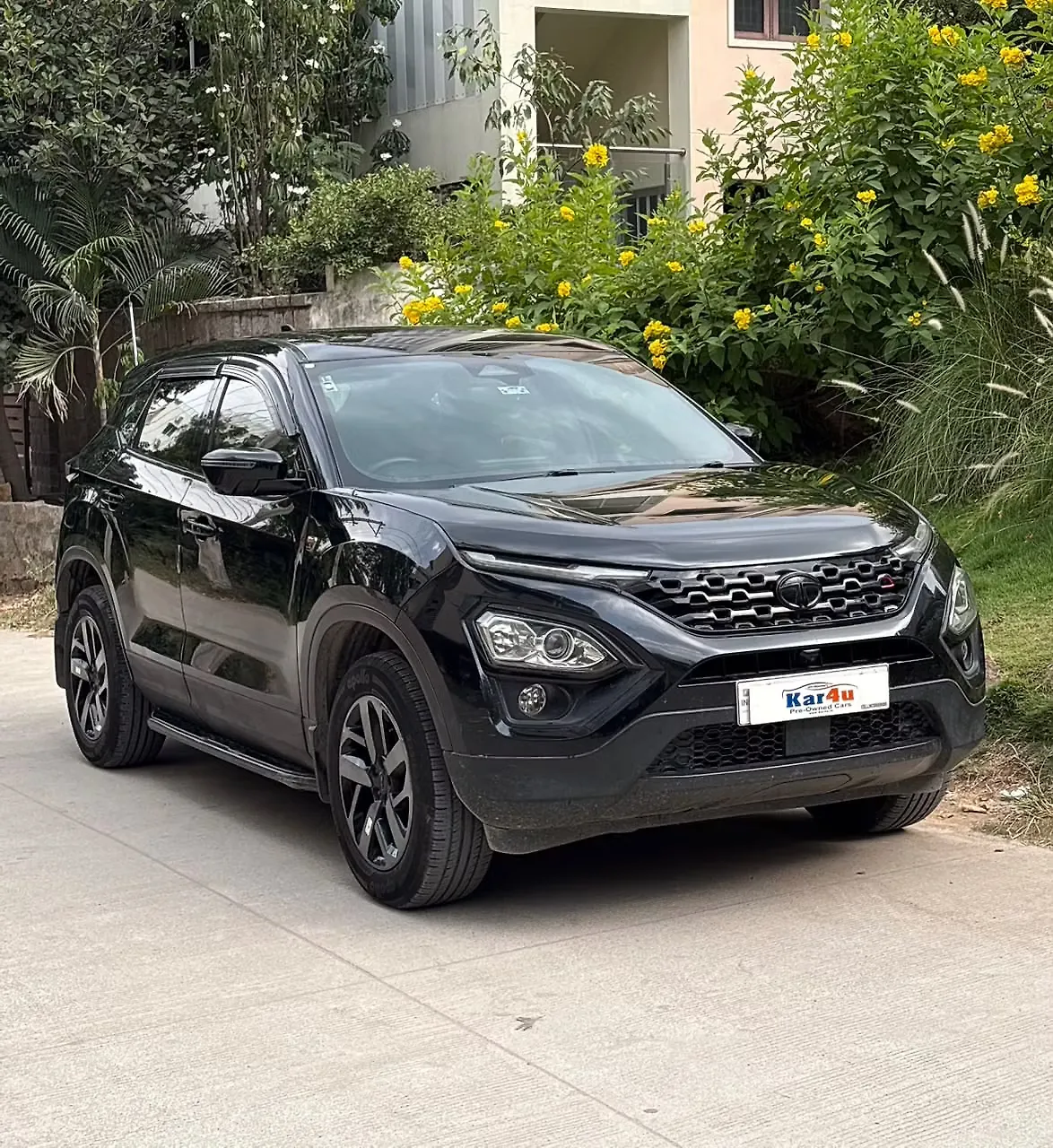 2023 Tata Harrier XZA Plus 1