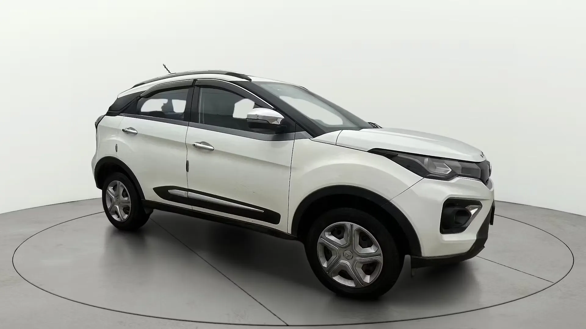 2022 Tata Nexon XM (S) [2020-2023] 1
