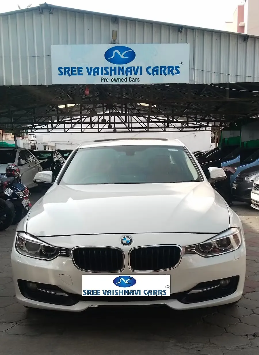 2013 BMW 3-Series 320d Sport Line 1