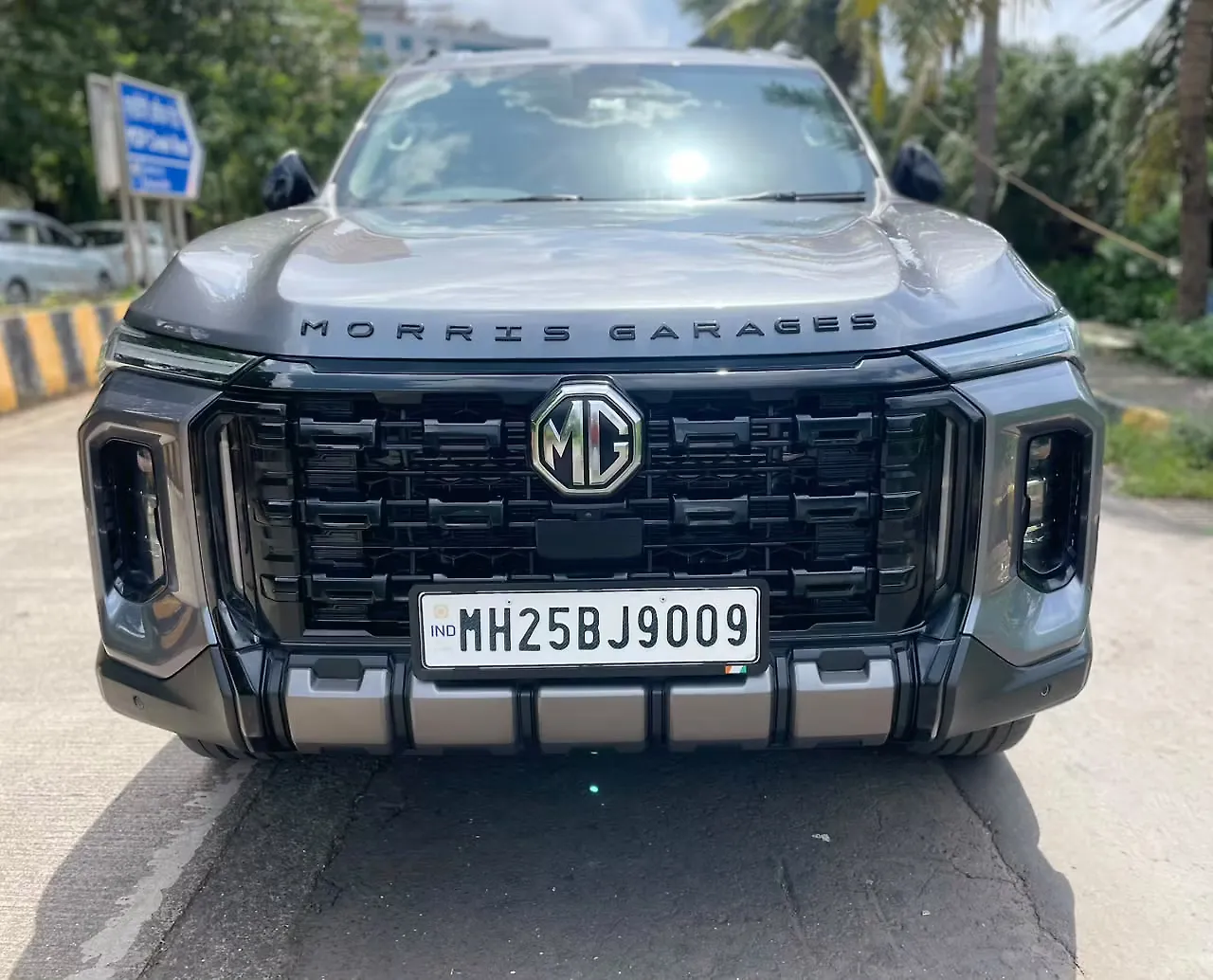 2026 MG Majestor Savvy 2WD Diesel 2.0L Turbo Automatic 6 STR 1