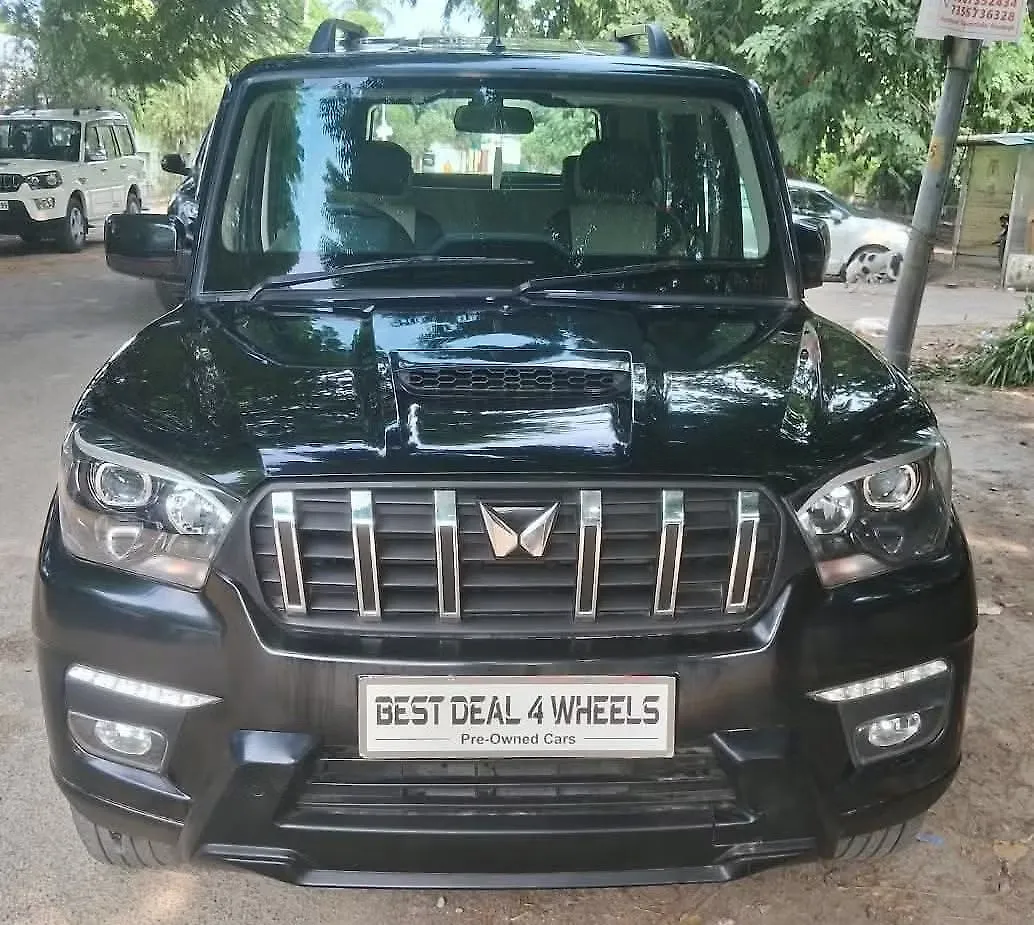 2026 Mahindra Scorpio S11 Diesel Turbo Manual 7 STR 1