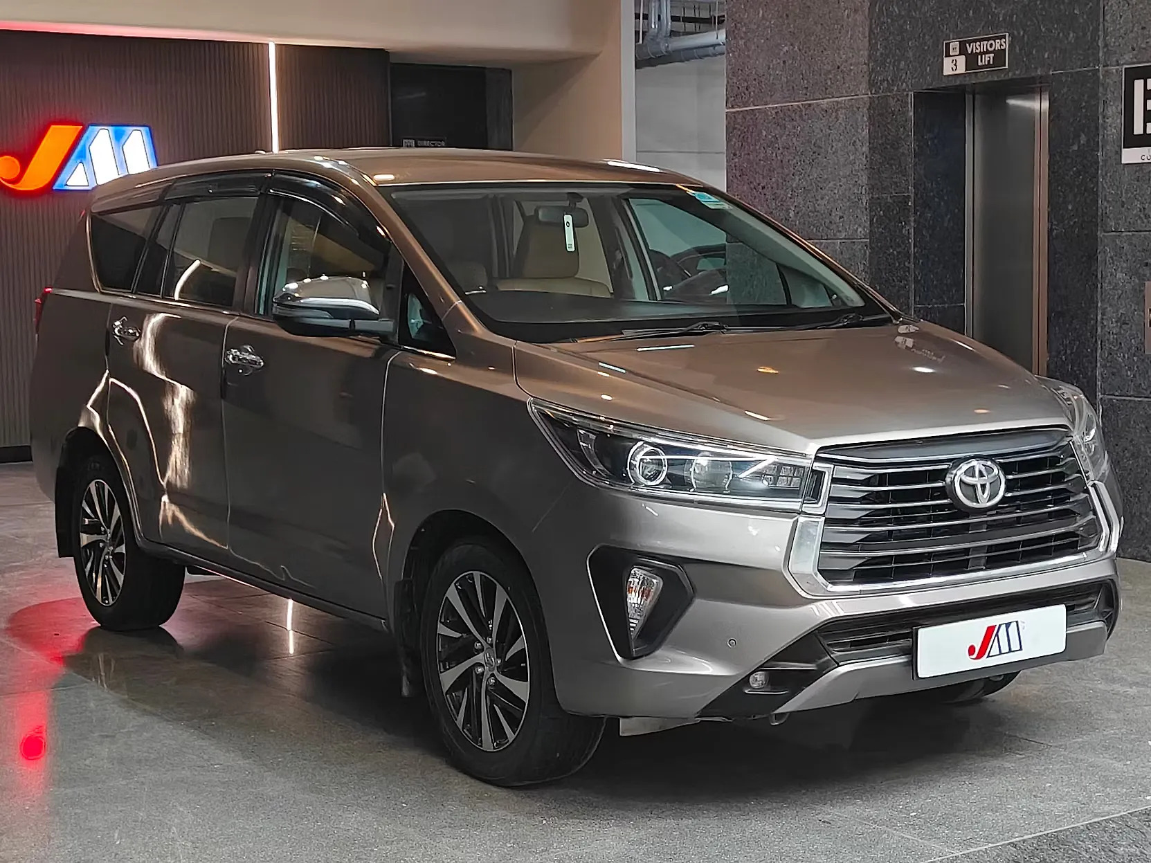 2021 Toyota Innova Crysta ZX 2.4 AT 7 STR 1