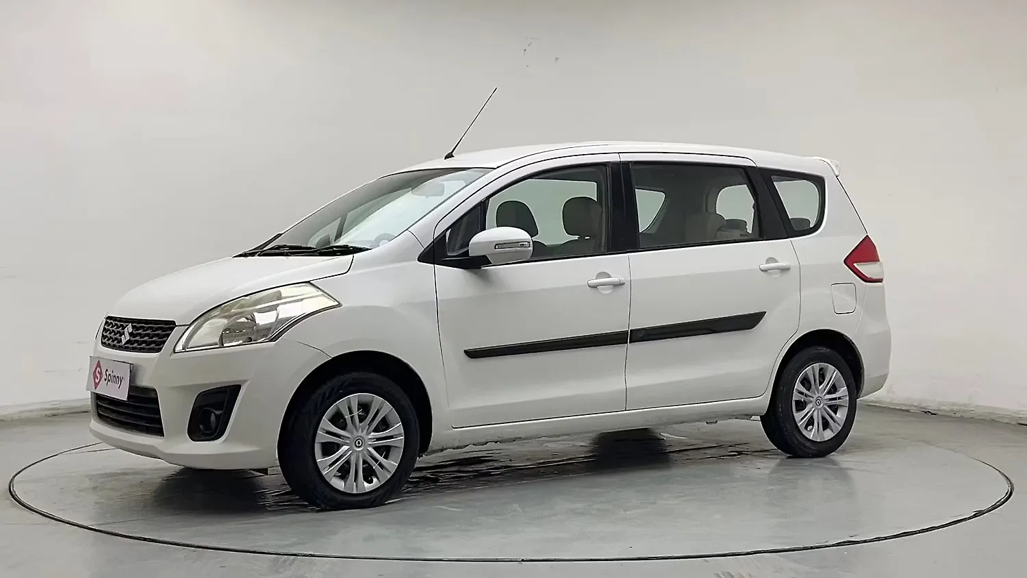 2013 Maruti Suzuki Ertiga Vxi 1
