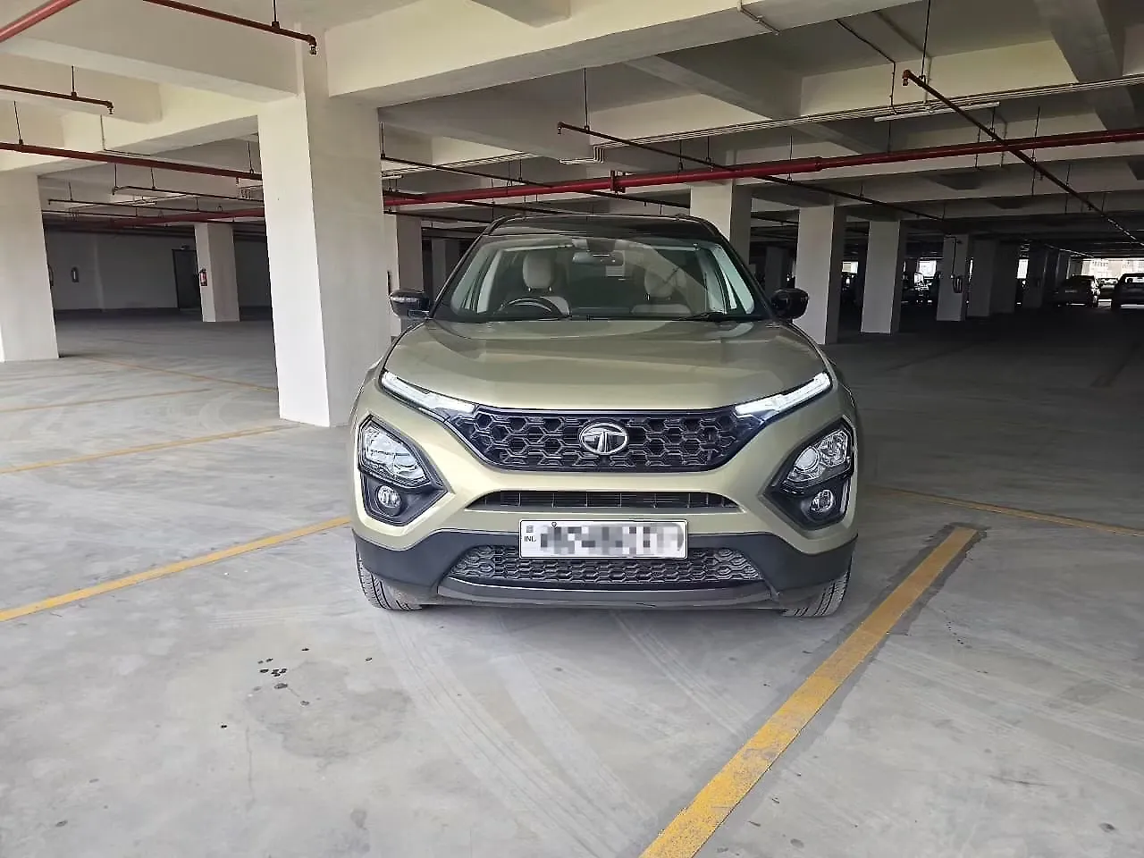2022 Tata Safari Kaziranga XZA Plus 6S 1