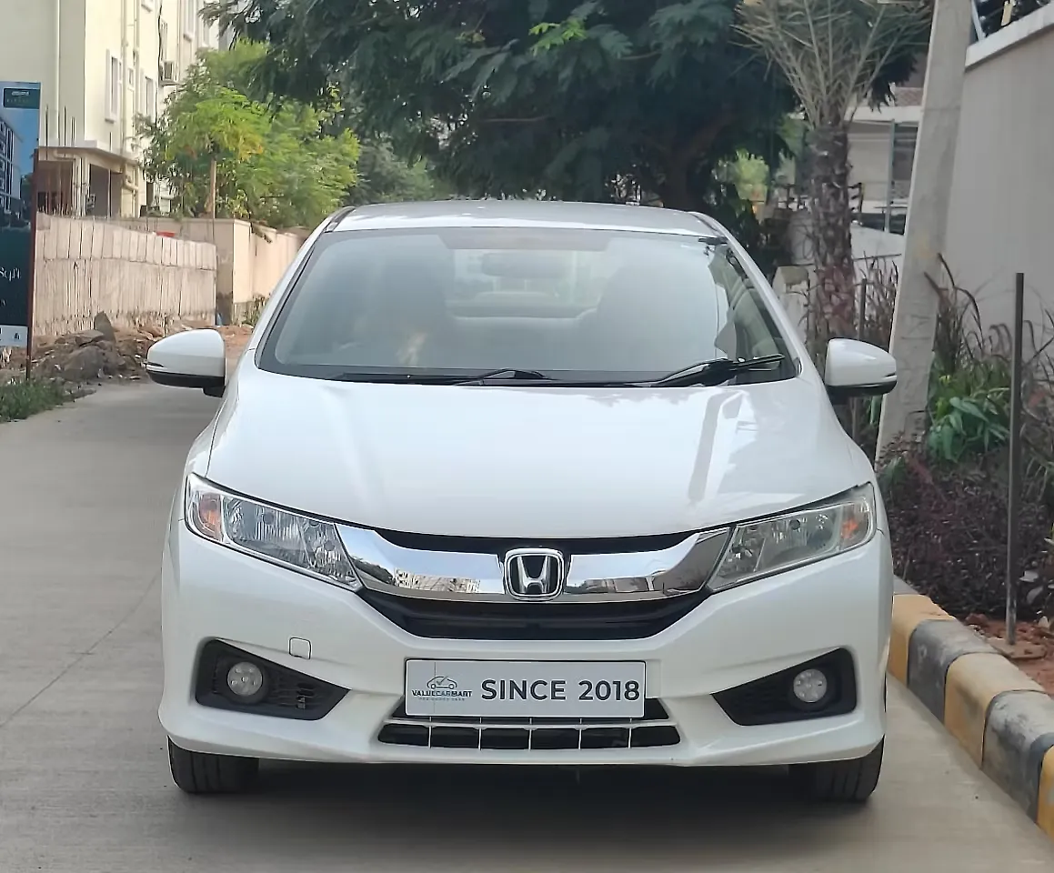 2015 Honda City V Diesel 1