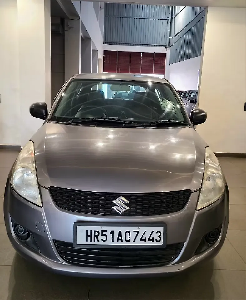 2012 Maruti Suzuki Swift LXi 1