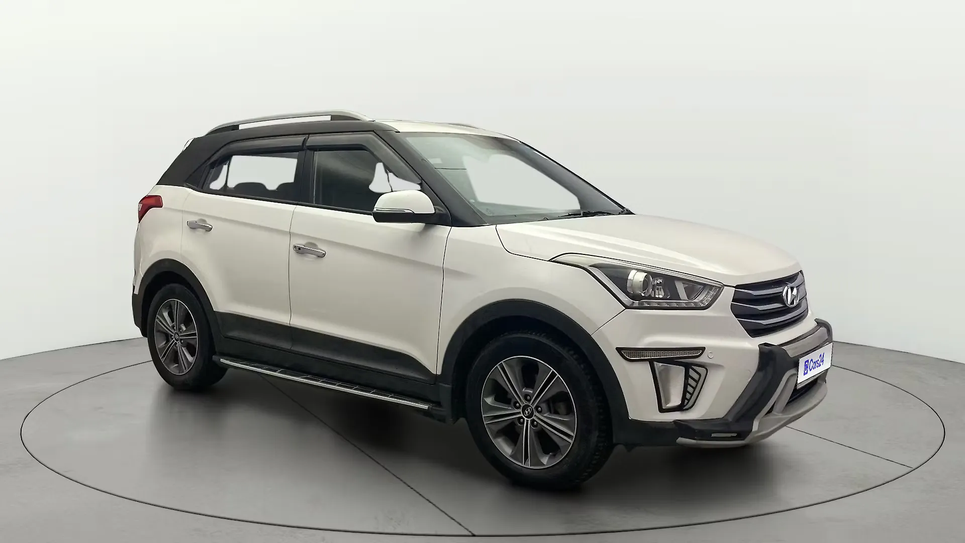 2017 Hyundai Creta SX Plus 1.6 Dual Tone Petrol 1