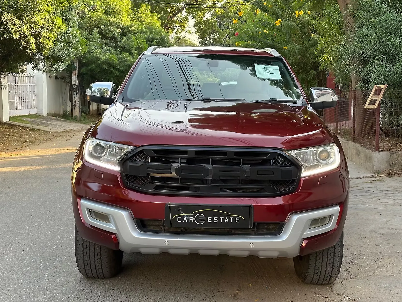 2016 Ford Endeavour Trend 3.2 4x4 AT 1