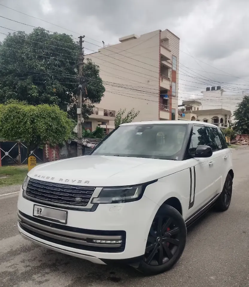 2023 Land Rover Range Rover SE 3.0 Diesel 1