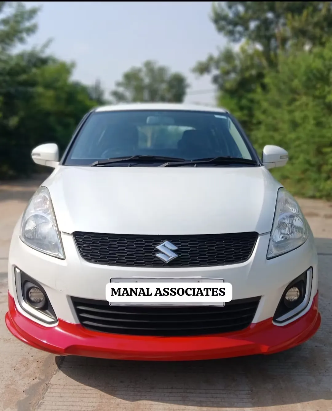 2017 Maruti Suzuki Swift VXi 1