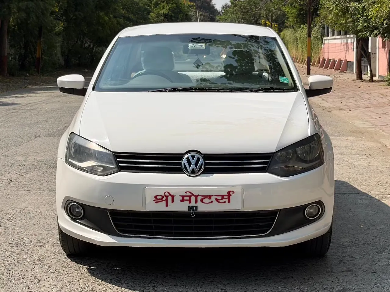 2015 Volkswagen Vento Highline Diesel AT 1