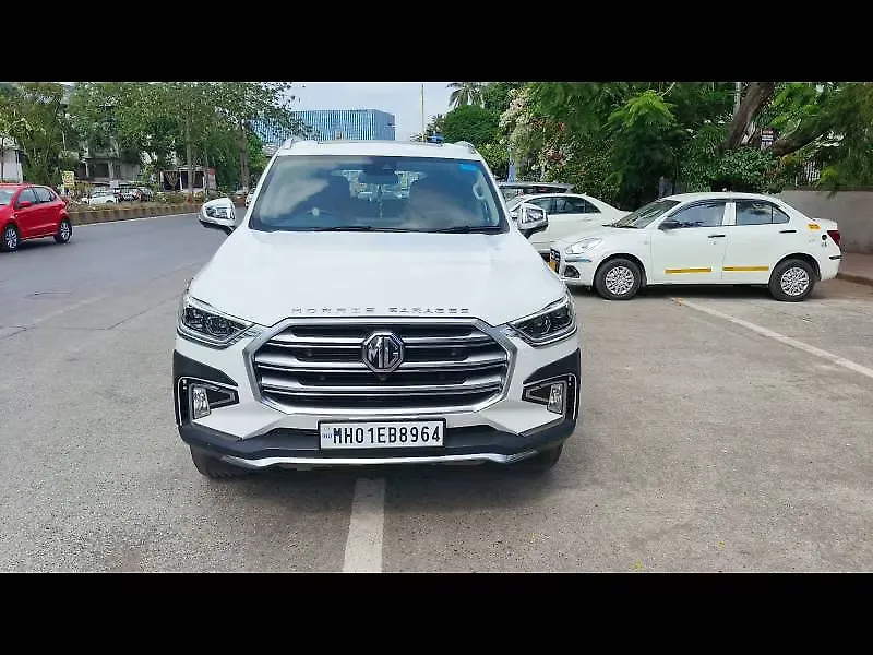 2022 एमजी ग्लॉस्टर सैवी 6 सीटर 2.0 टर्बो 2डब्ल्यूडी [2022-2023] 1