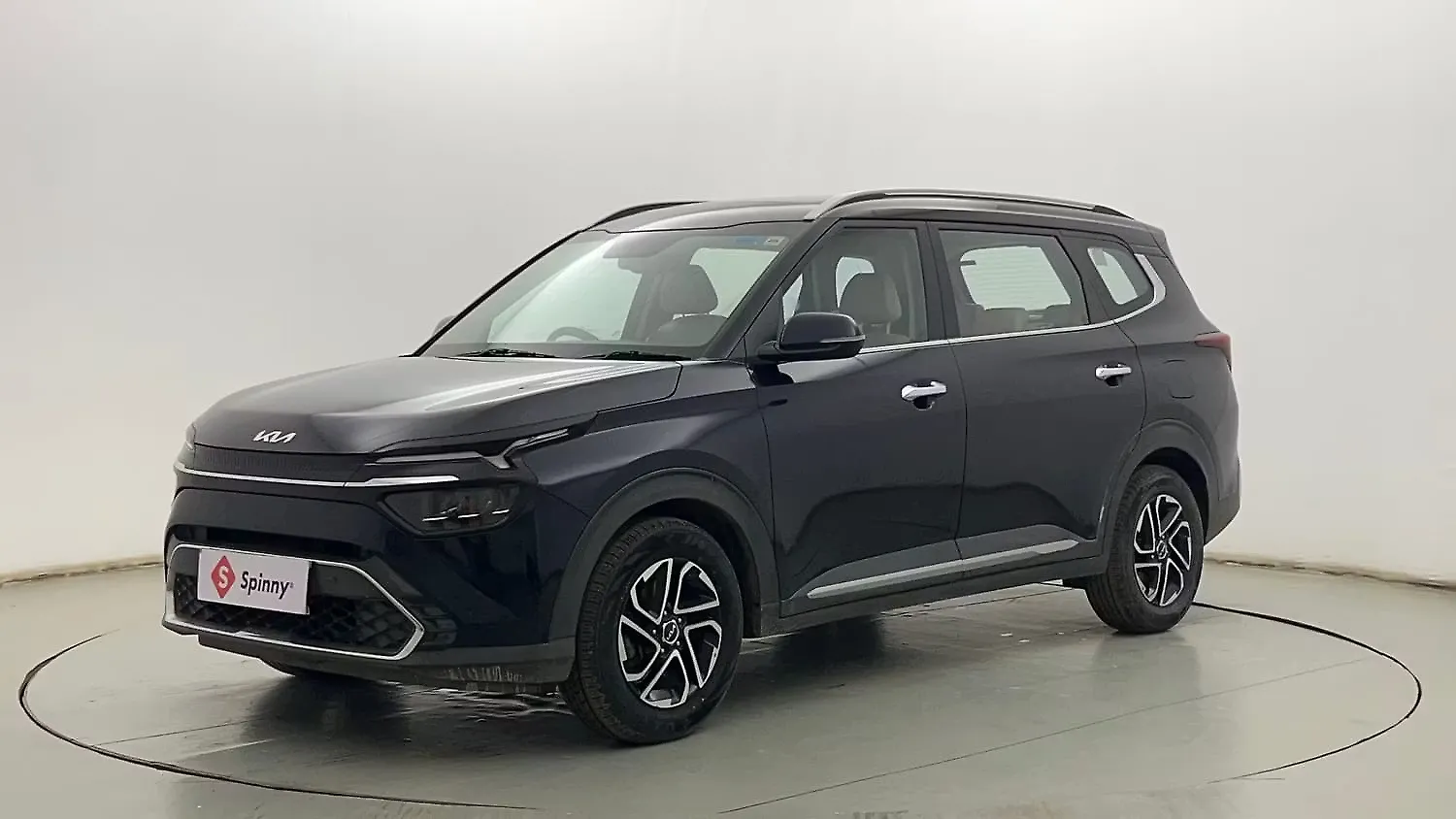 2022 Kia Carens Luxury Plus 1.4 Petrol DCT 6 STR 1