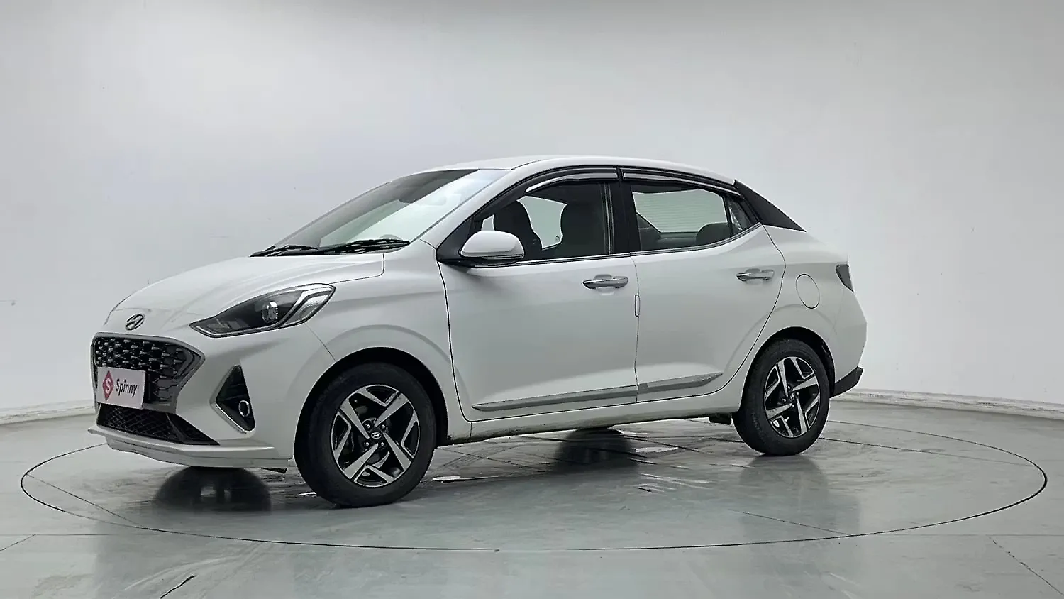 2021 Hyundai Aura SX Plus 1.2 AMT Petrol 1