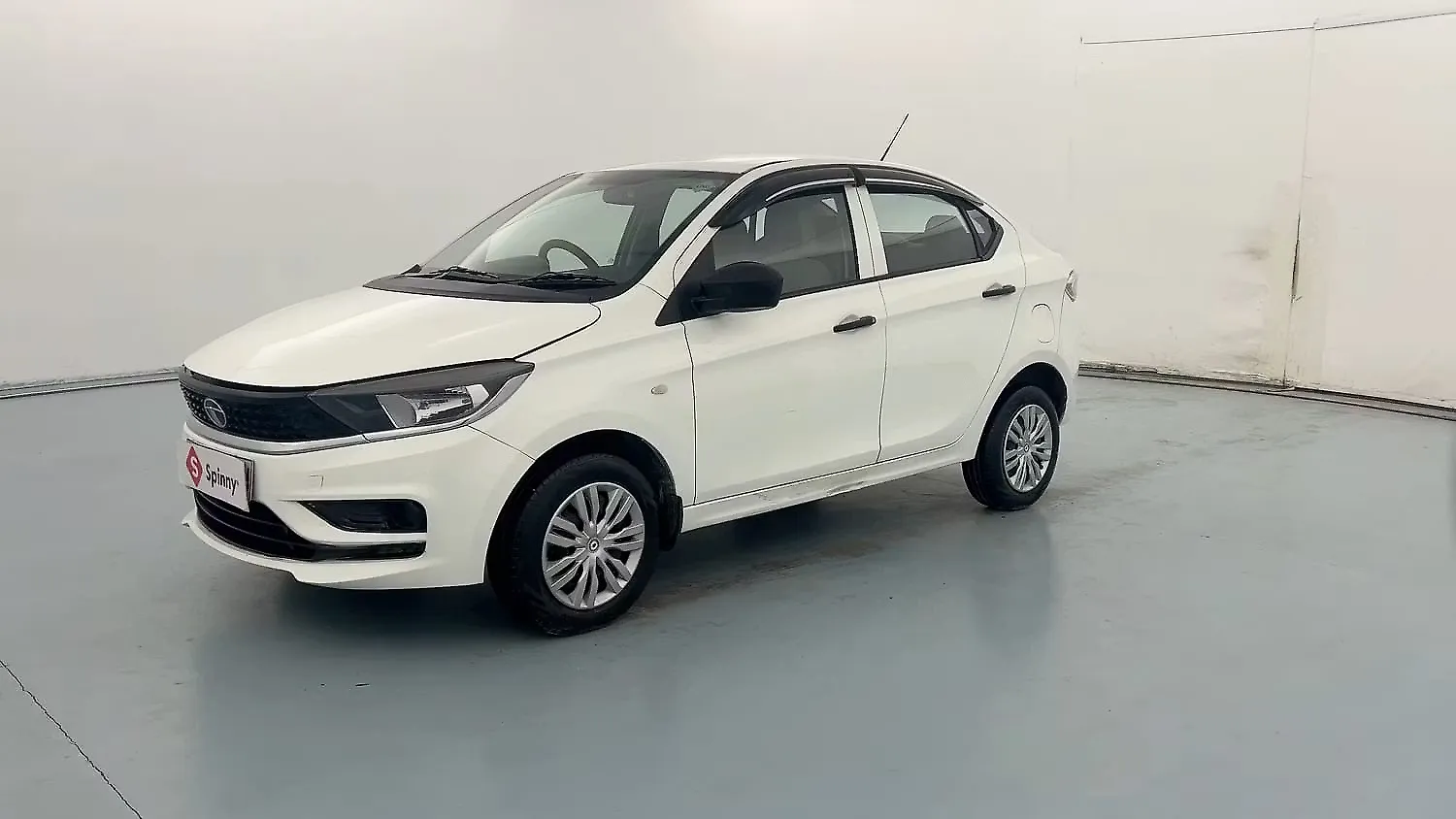 2023 टाटा टिगोर XM आईसीएनजी [2023-2025] 1