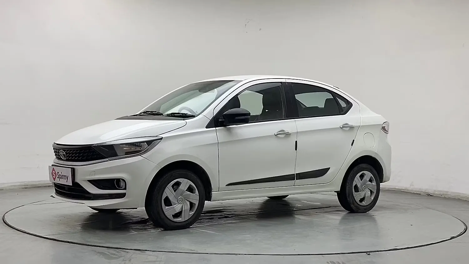 2022 Tata Tigor XZ CNG [2022-2023] 1