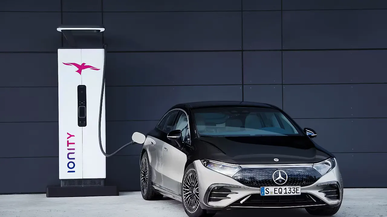 Mercedes Benz Mercedes Benz