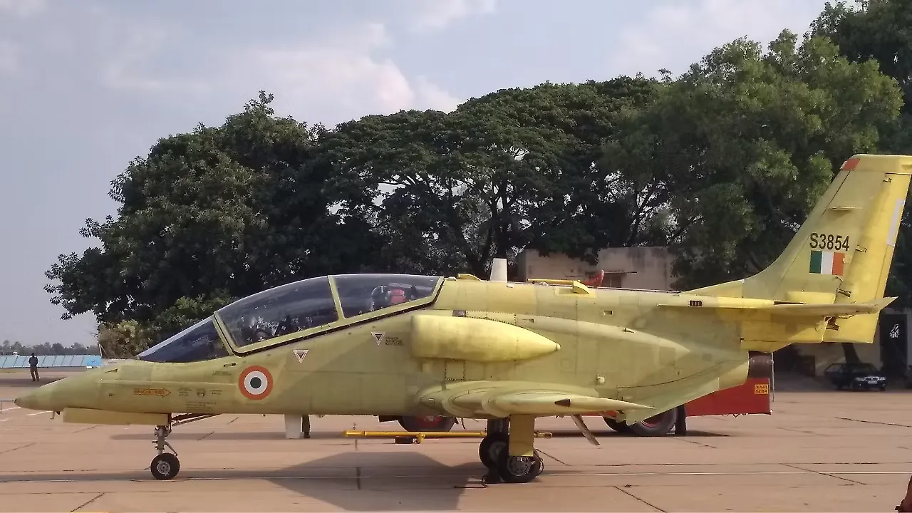 HAL HAL