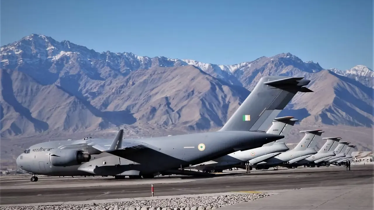C-17 C-17