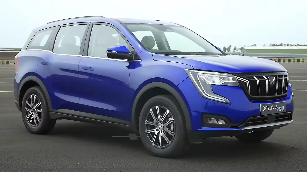 XUV700 XUV700