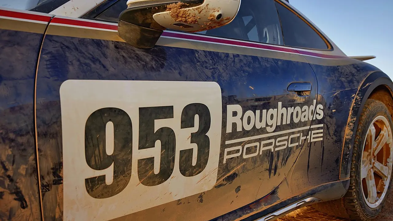Porsche 911 Darkar Porsche 911 Darkar