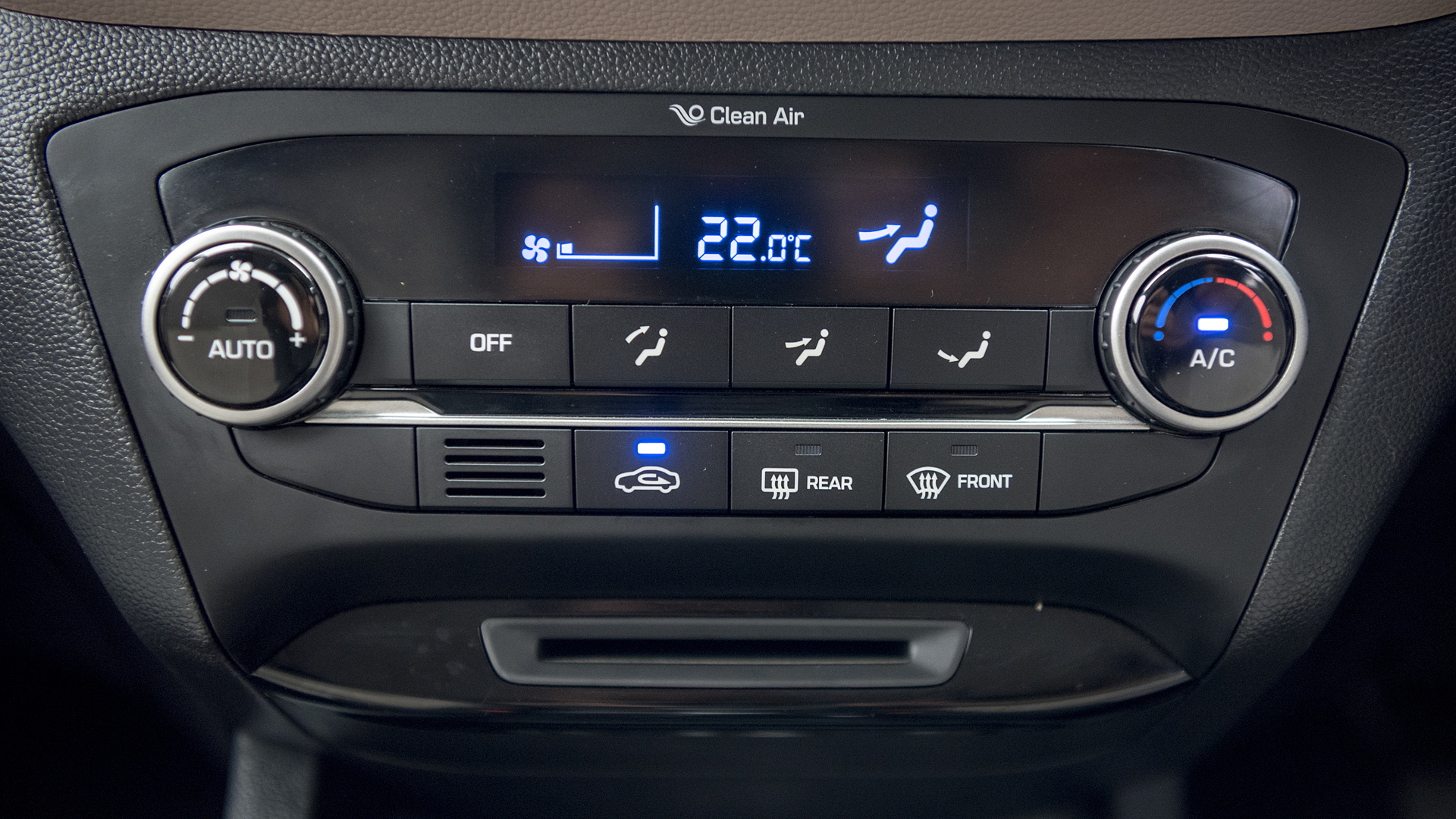 Hyundai i20 asta hot sale music system price