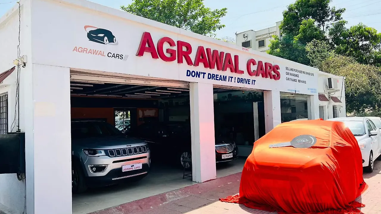Agrawal Cars Showroom 1