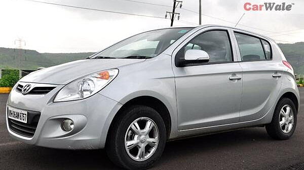 Discontinued Hyundai i20 [2010-2012] Price, Images, Colours & Reviews -  CarWale