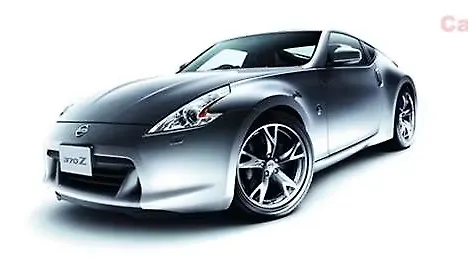 File:Nissan シルバー 370Z EPION FUJIFILM 370Z Commons Wikimedia - 20100402.jpg front フィルムカメラ