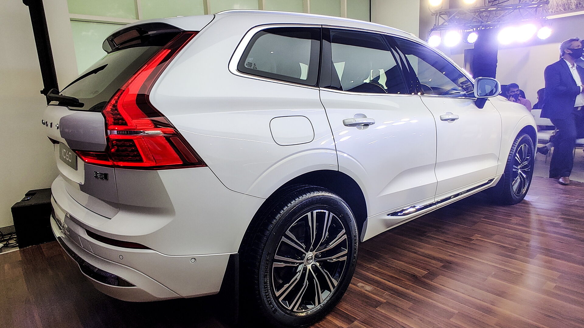 Volvo XC60 Price - Images, Colours & Reviews - CarWale