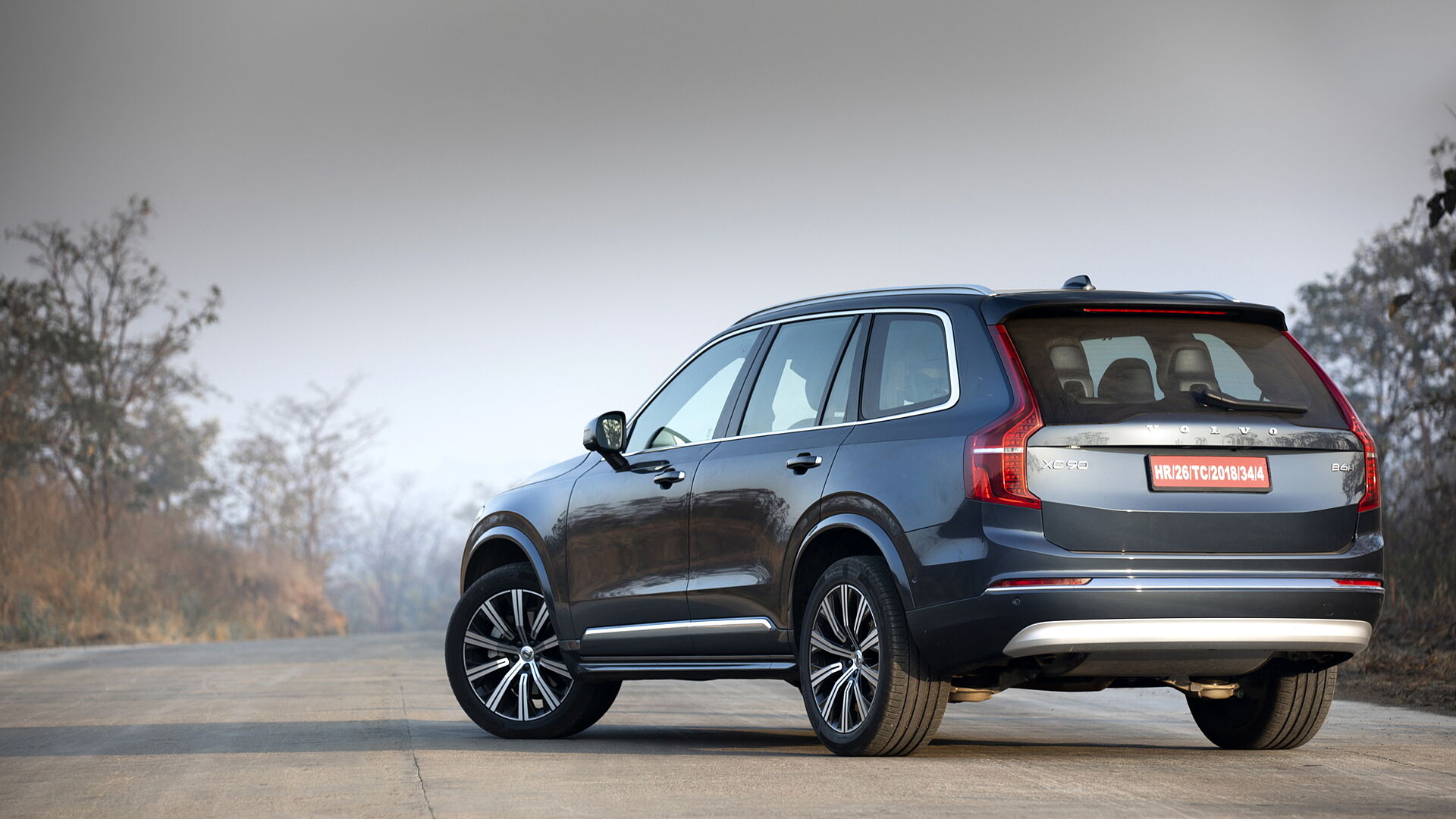 Volvo XC90 Price - Images, Colours & Reviews - CarWale