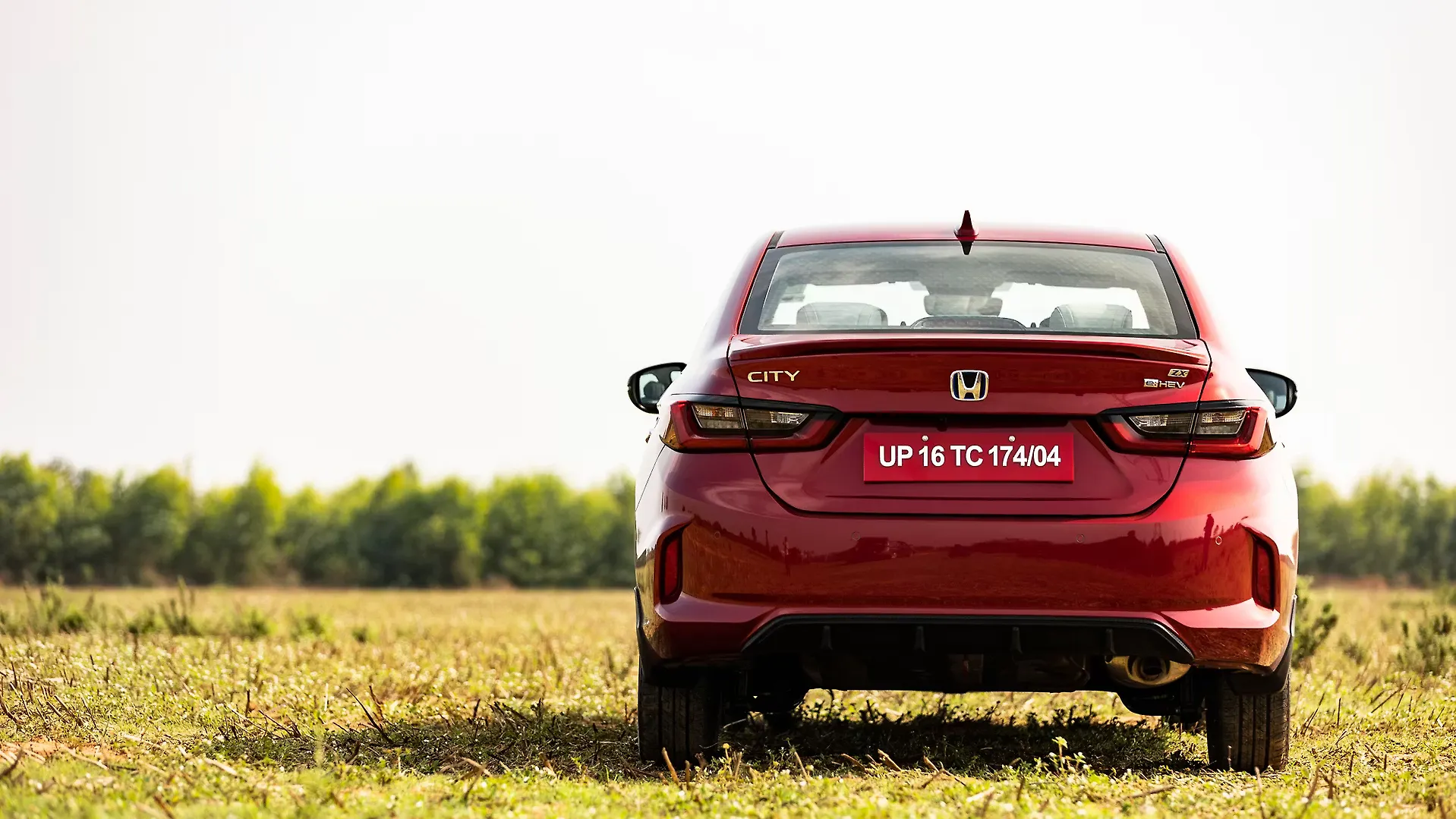 NOVEMBER BACK CITY 158 2020-2021（Honda City Hybrid Price