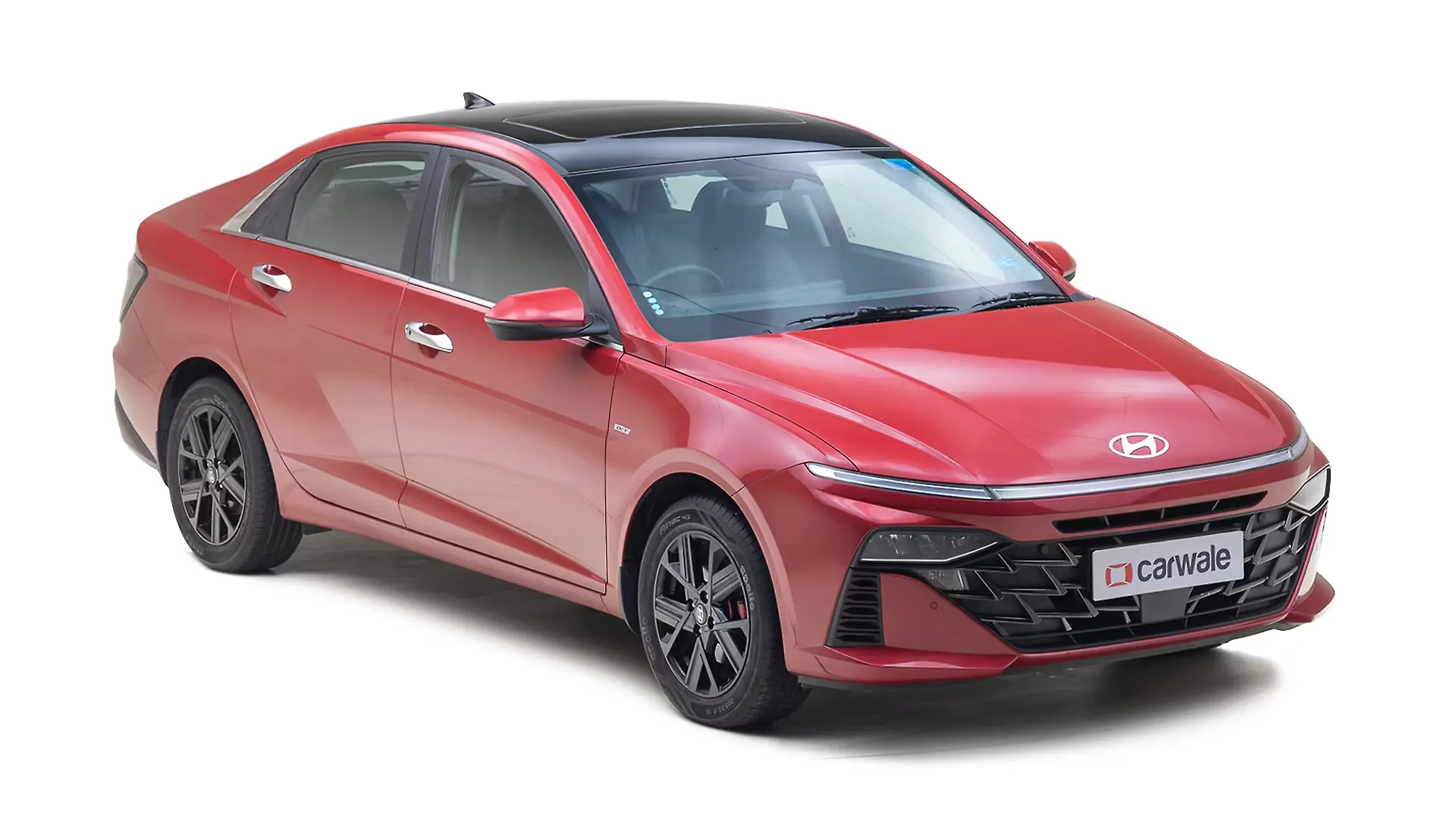 Hyundai Verna Price - Images, Colours & Reviews - CarWale