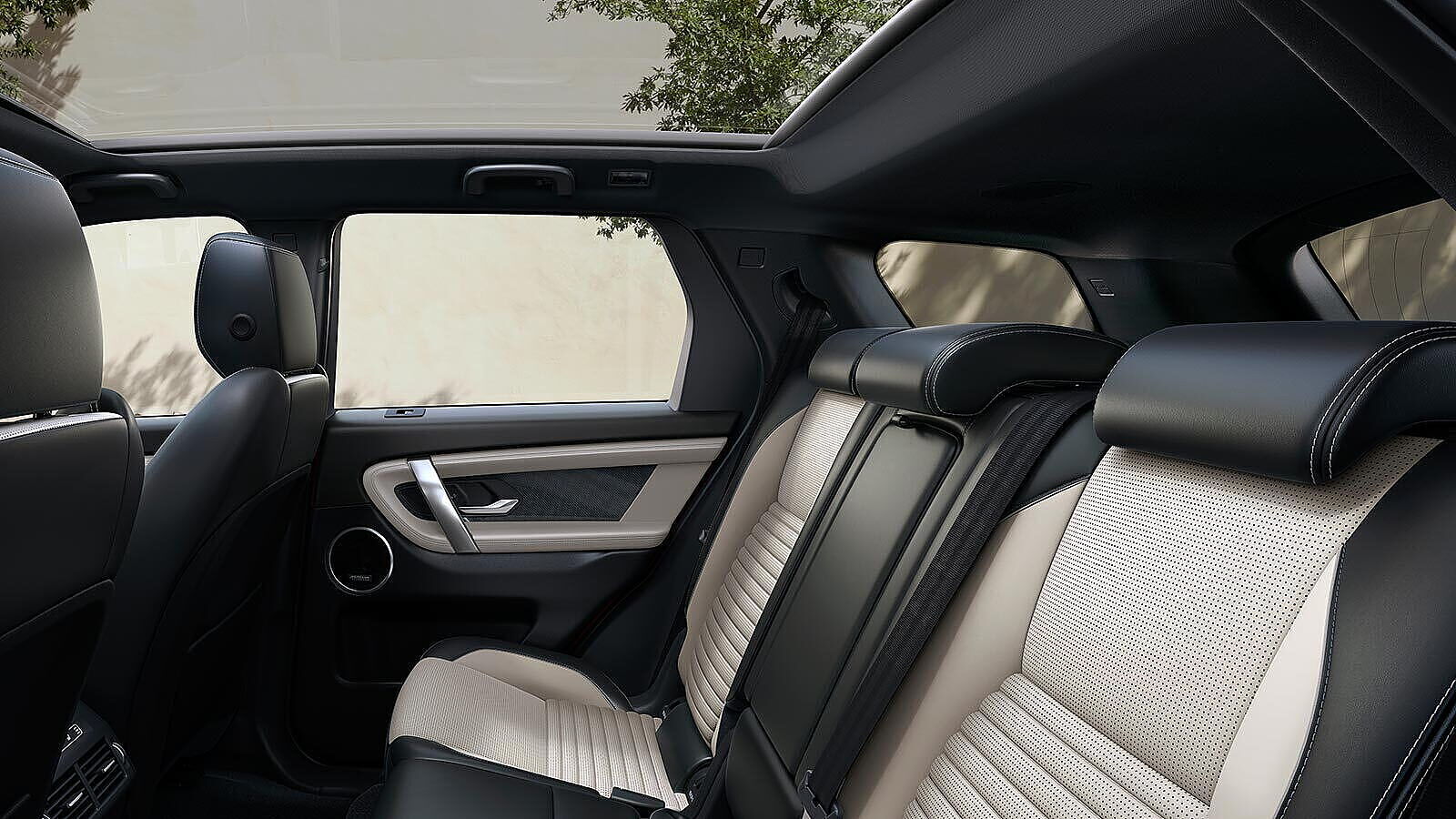 2023 Land Rover Discovery Sport Interior