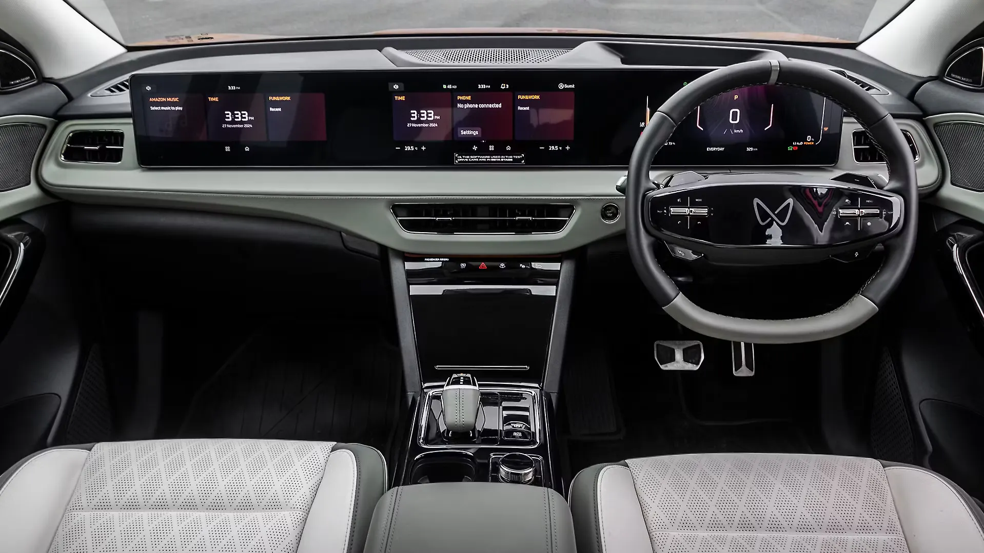  Mahindra ने लॉन्च की 7 सीटर इलेक्ट्रिक SUV, जानिए इस SUV की खूबियां और कीमत !