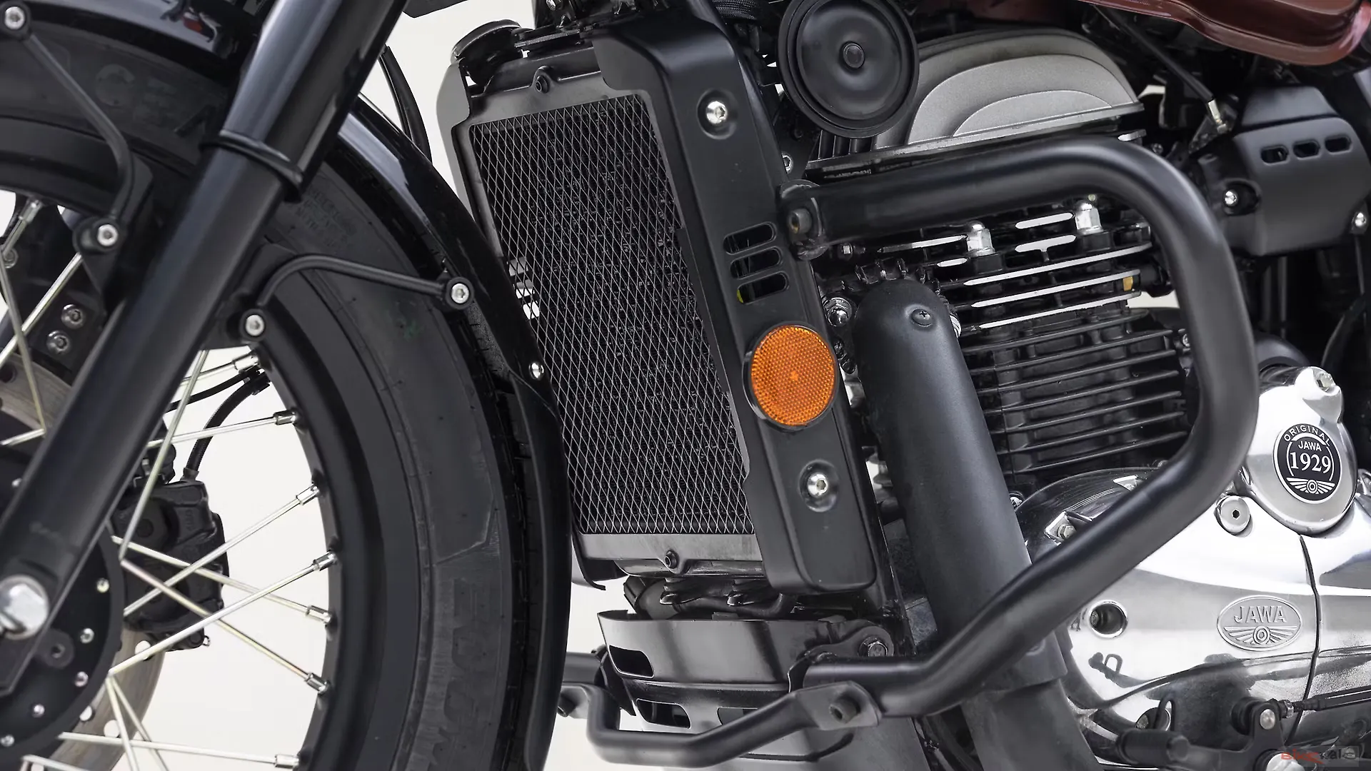 Jawa 42 Bobber Radiator