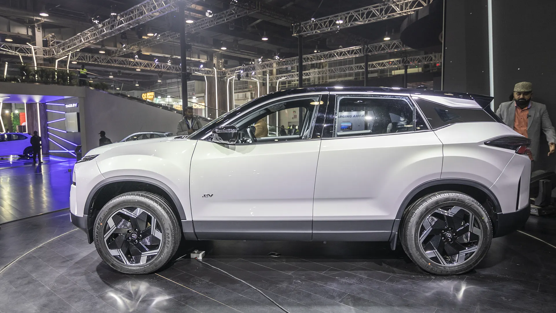 Harrier ev price hotsell