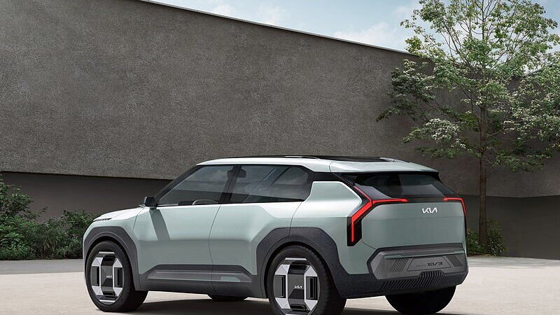 Kia EV3 Launch Date Expected Price Rs. 20.00 Lakh Images More Updates CarWale