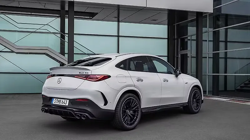 Mercedes-Benz AMG GLC43 Coupe Price - Images, Colours & Reviews