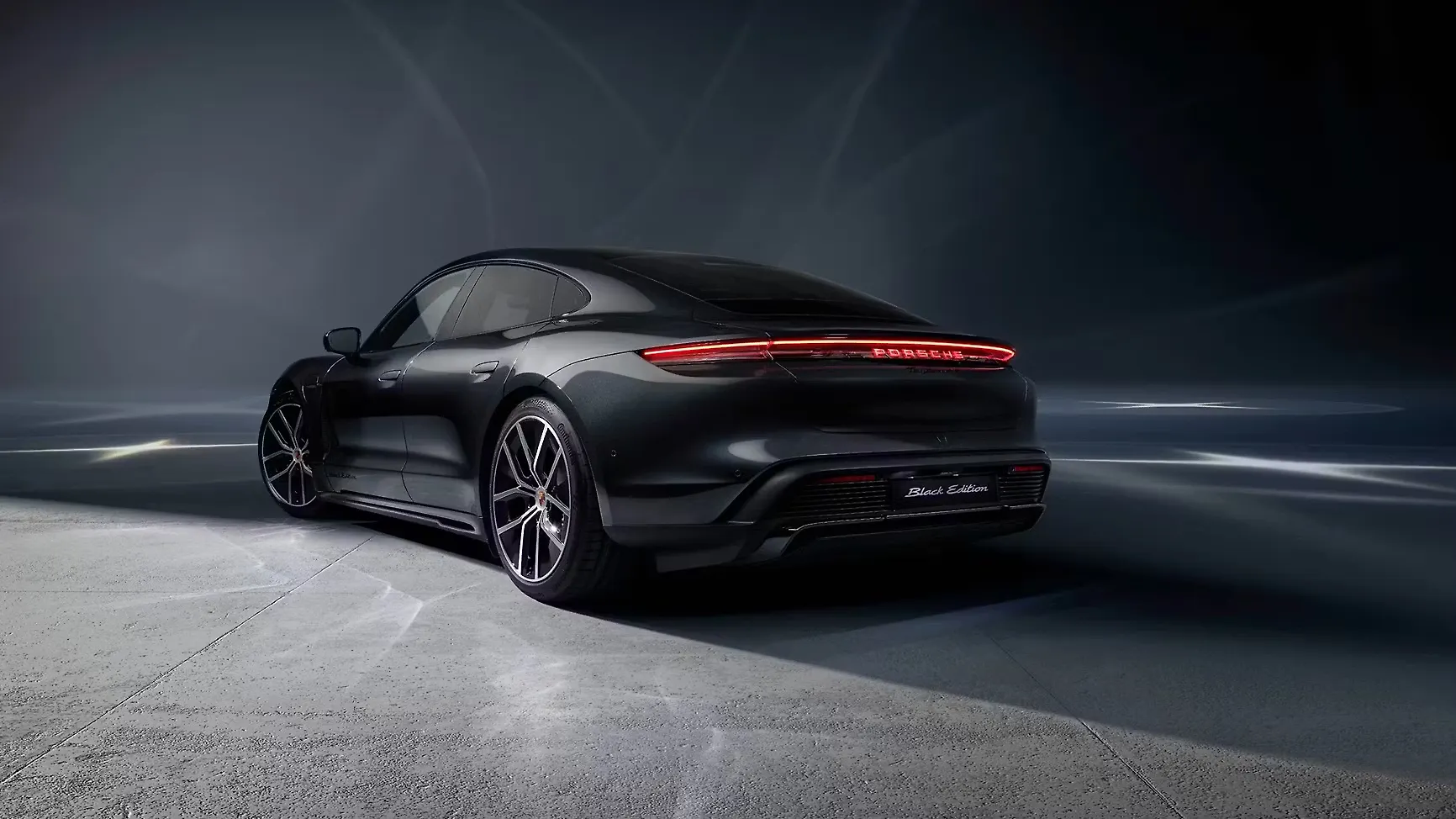 Porsche Taycan Price - Images, Colours & Reviews - CarWale