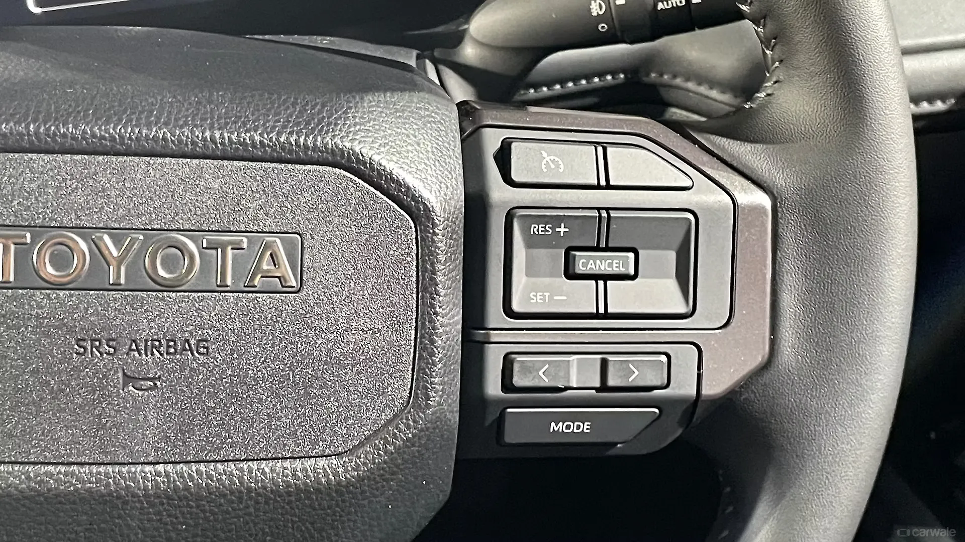 New Toyota Hilux right steering-mounted controls